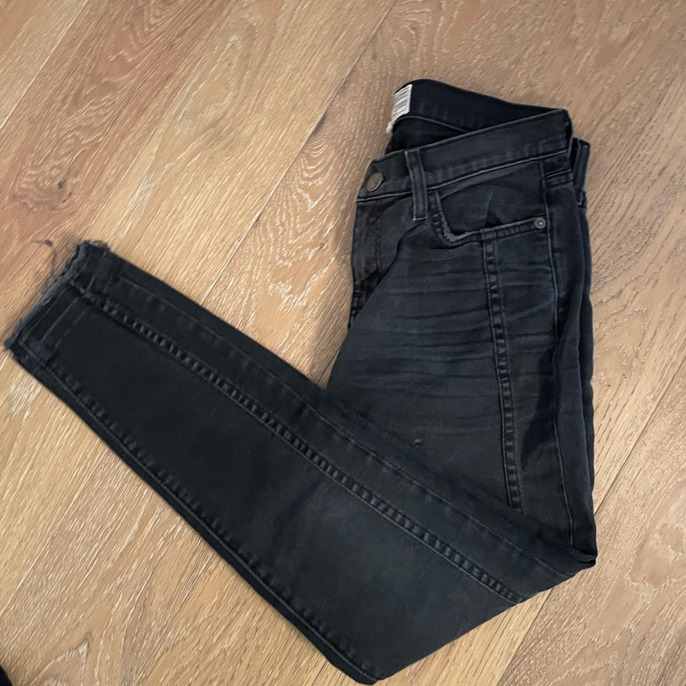 GUC - Current Elliot ankle jeans size 24